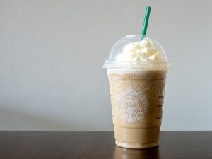 cappuccino vs frappuccino